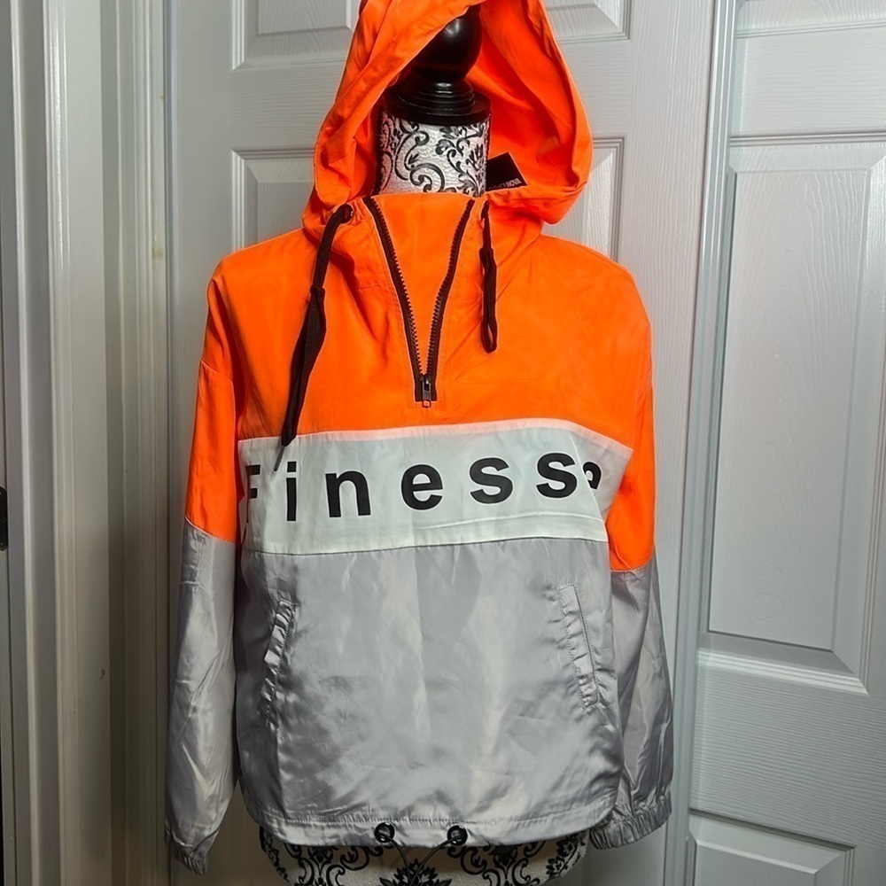 Fashion Nova Finesse Pullover Hood New‎ S Windbreaker